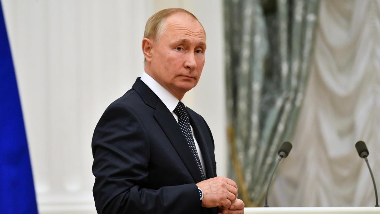 Putyin karanténba vonul a környezetében történt fertőzéses esetek miatt