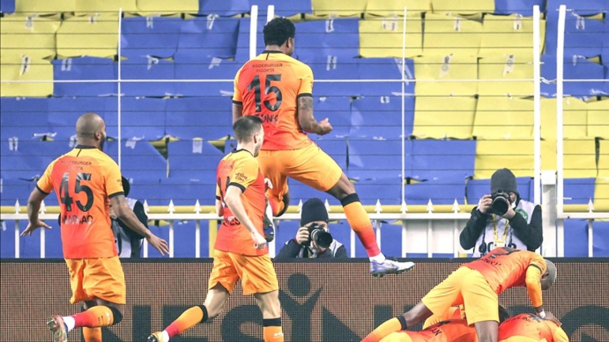 Derby stambouliote : Mostafa Mohamed offre la victoire à Galatasaray contre Fenerbahce