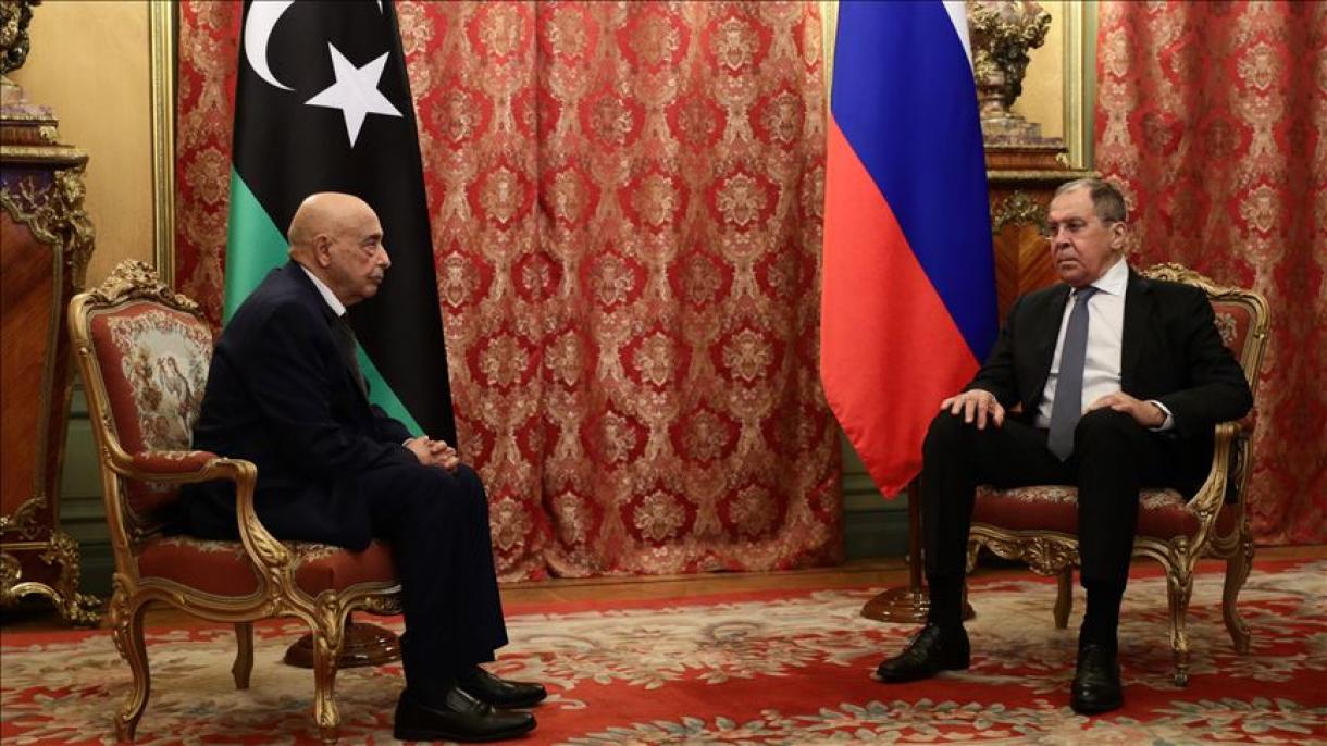 لاۋروۋ خەلىفە ھافتەرنىڭ سىياسىي ئىتتىپاقدىشى سالىھ بىلەن كۆرۈشتى
