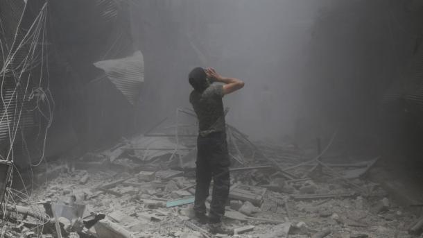 32 civis mortos em bombardeio em Alepo