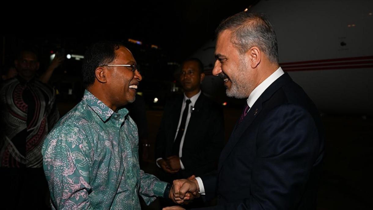 دیدار فیدان و وزیر امور خارجه مالزی
