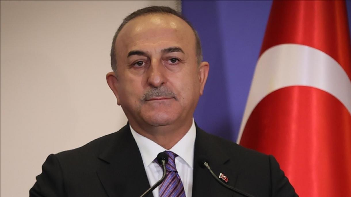 چاووش اوغلو:"یونانیستان ترک-سلاح ائدیلمیش آدالارین ایستاتوسونو پوزماغا سون قویمالیدیر"