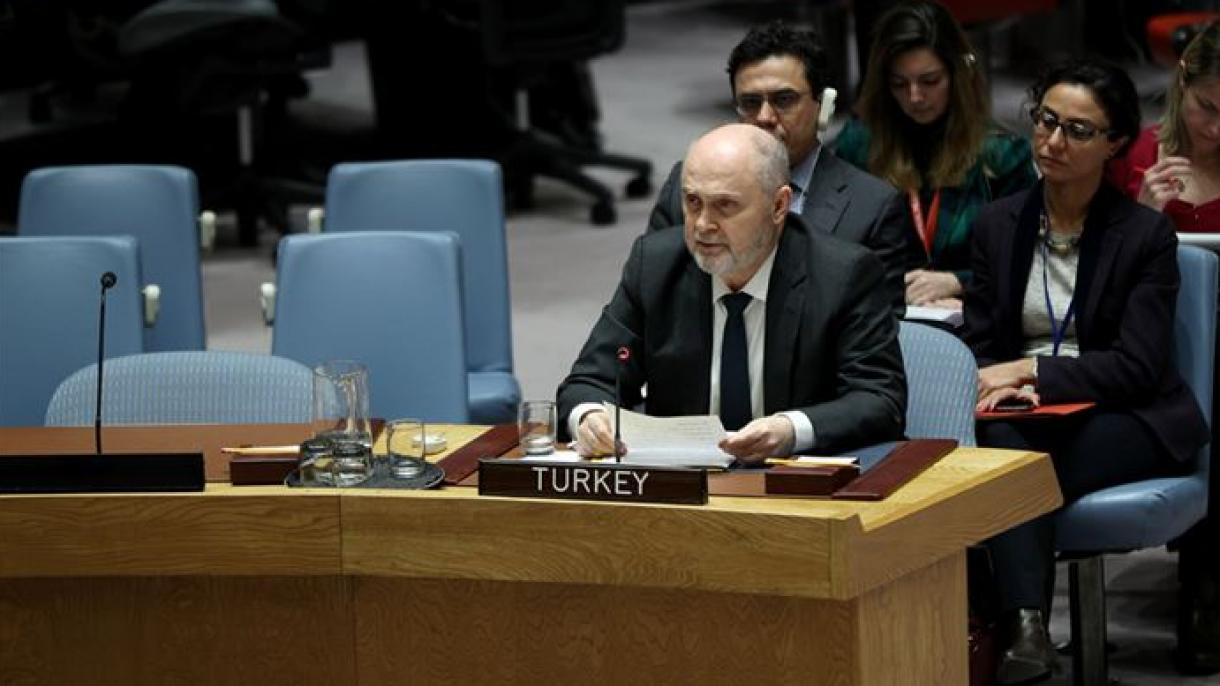 Синирлиоглу: „Турција обезбеди заштита на 9 милиони сириски бегалци“