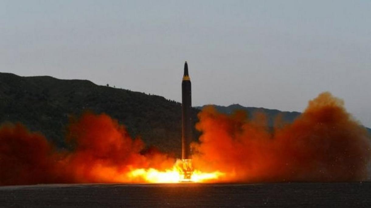 Северна Корея изстреля две ракети с малък обсег