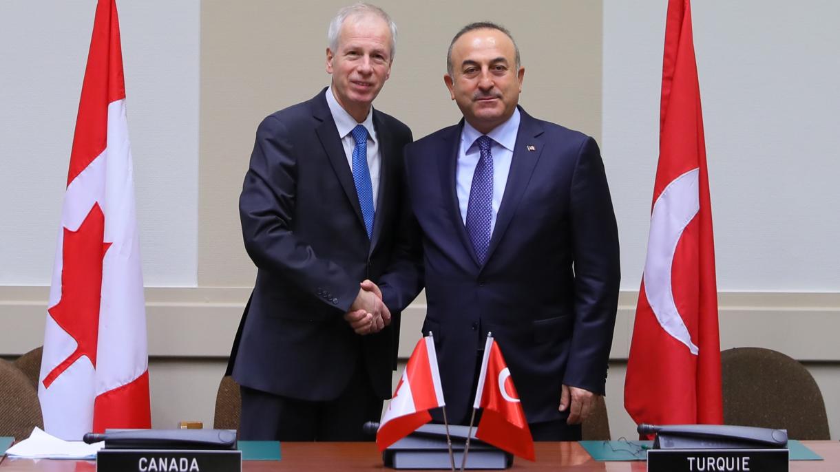 Stephane Dion ‘El pueblo canadiense está con Turquía con mayor solidaridad’
