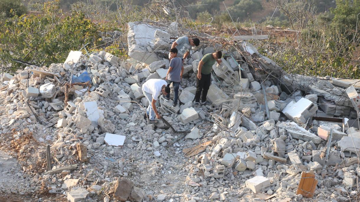 Les soldats israéliens détruisent 4 maisons appartenant aux Palestiniens en Cisjordanie occupée