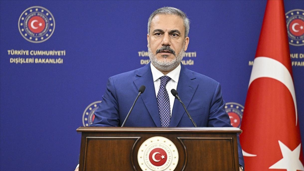 Canciller turco: “Devolvemos cada acción a la dirección remitente”