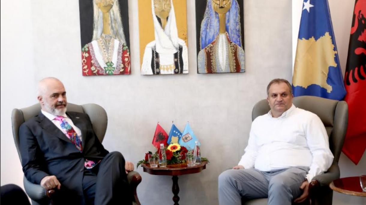 Edi Rama_Kosova Ziyareti_Shpend Ahmeti.jpeg