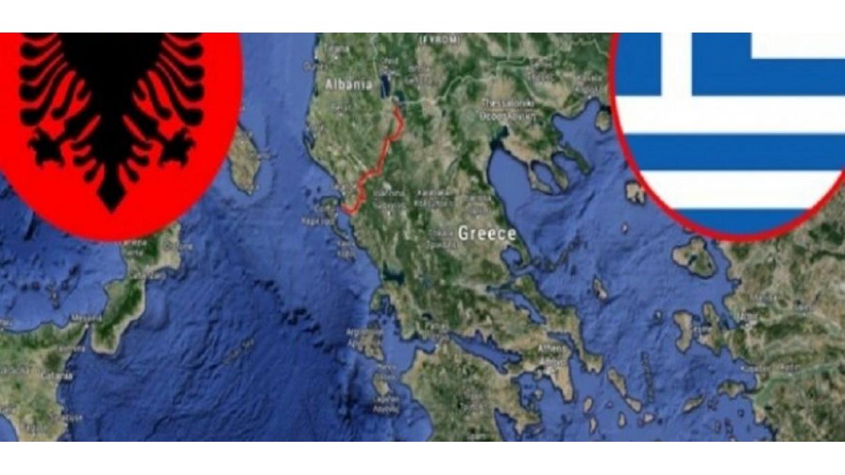 Arnavutluk-Yunanistan harita-bayraklar.jpg