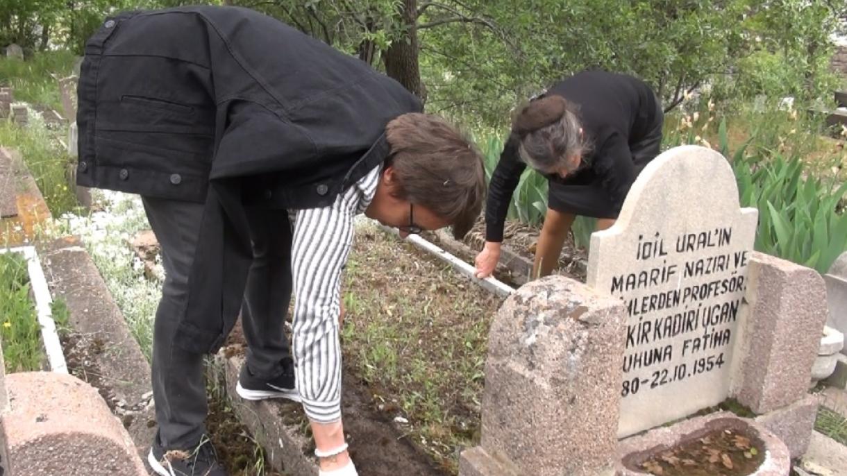 Änkara ziratında tatar zıyalıları