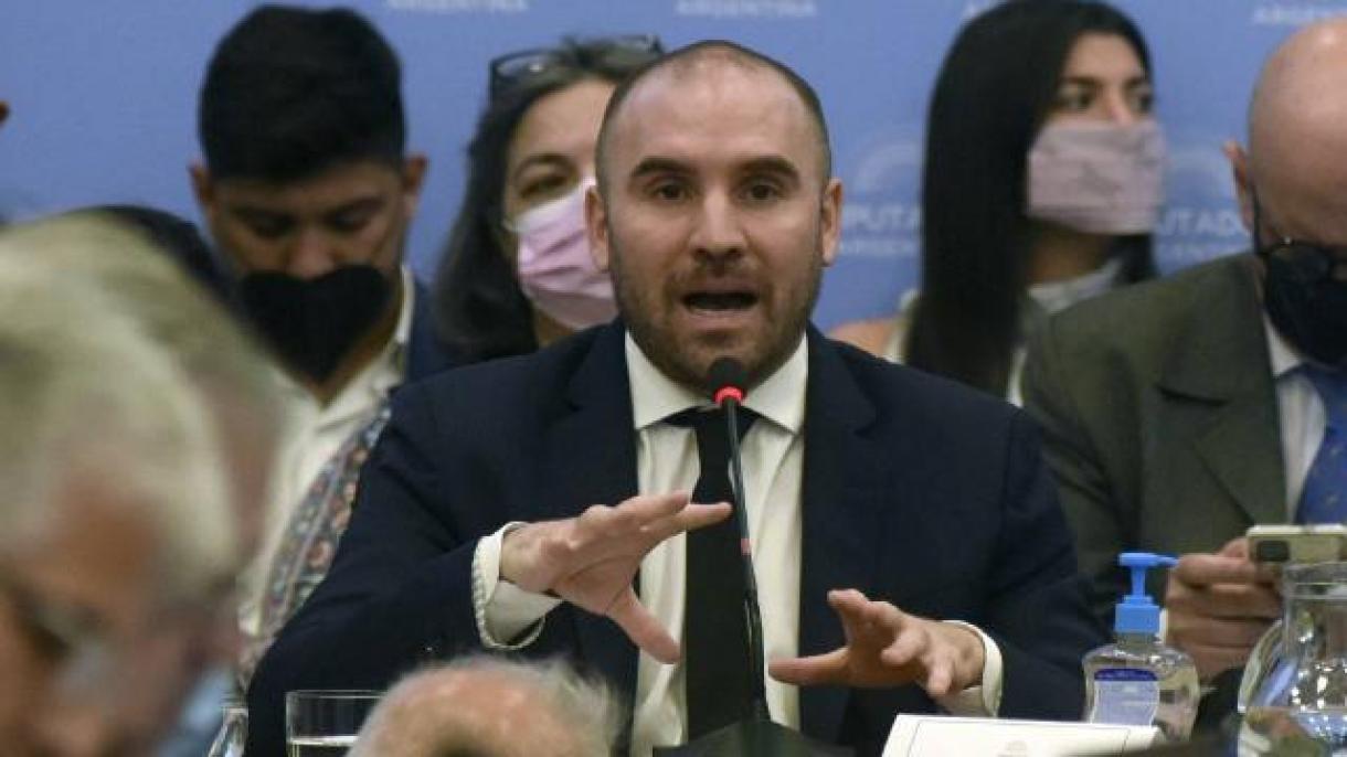 Se agrava la crisis gubernamental en Argentina: renuncia Martín Guzmán, ministro de Economía
