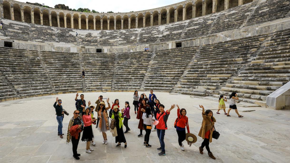 Qıtay turistları Törkiyädä