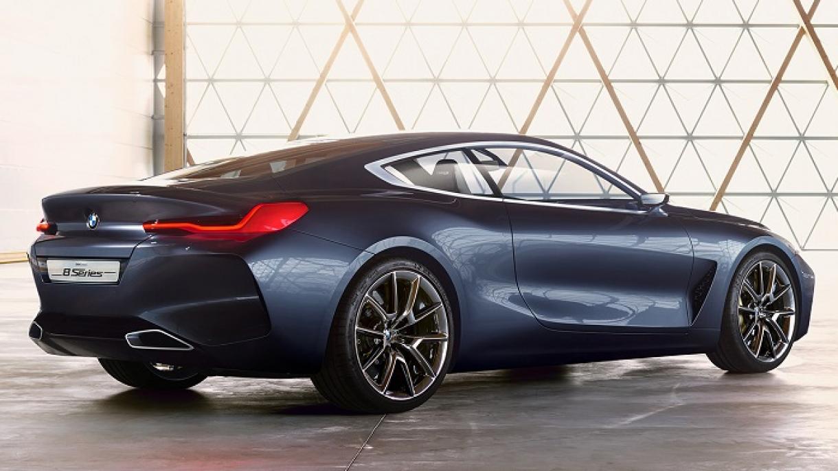 BMW 8 Serisi 03