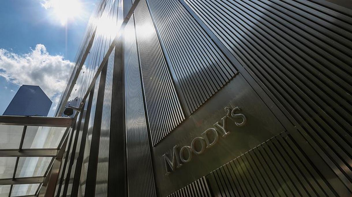 Moody's Түркиянын өсүү болжолун жогорулатты
