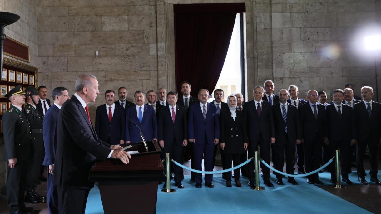 erdogan yeni kabine anitkabir1.jpg