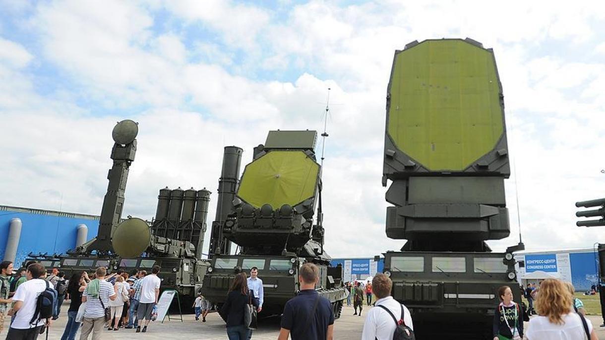 وزارت دفاع روسیه اعزام سامانه موشکی اس 300 به سوریه را تأئید کرد