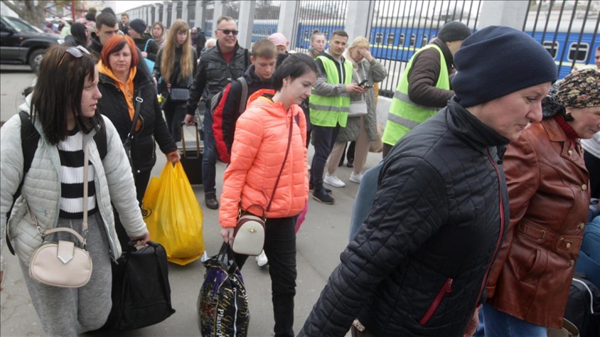 Ukrainada 12 millionnan artıq keşe öyennän çığıp kitte