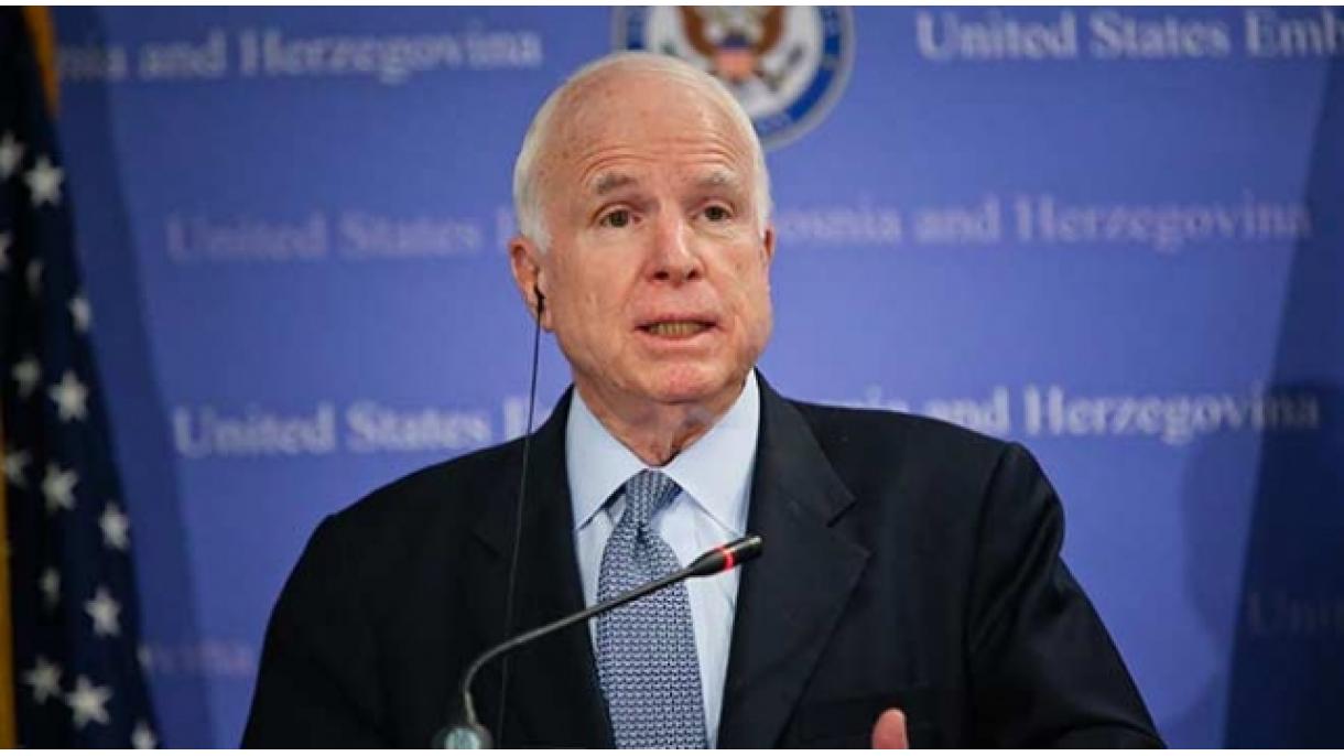 Morre o senador John McCain, herói da guerra do Vietnã e símbolo dos republicanos