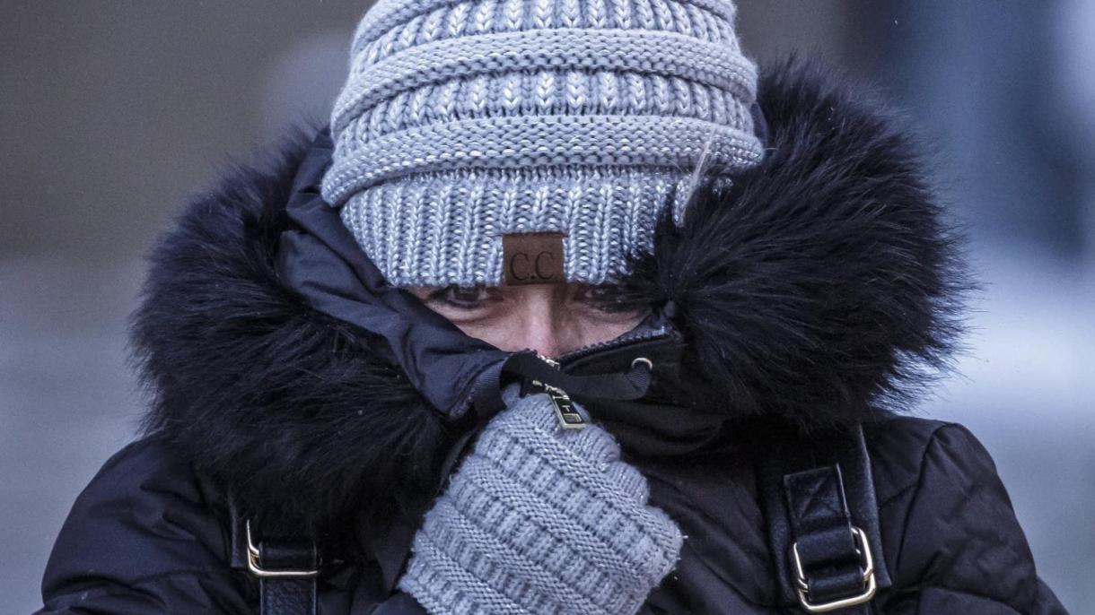 Nieve y frío afectan el medio oeste de EEUU