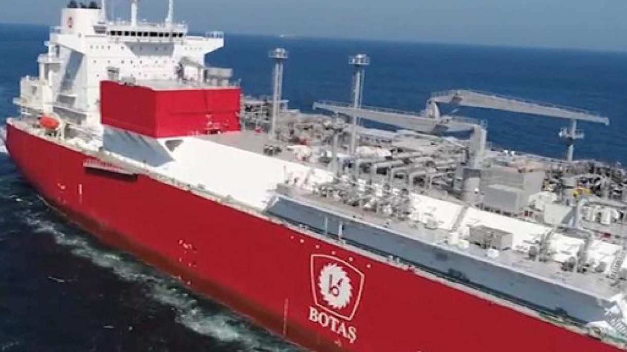 Првиот „FSRU“ брод на Турција утре се очекува да пристигне во пристаништето на Хатај