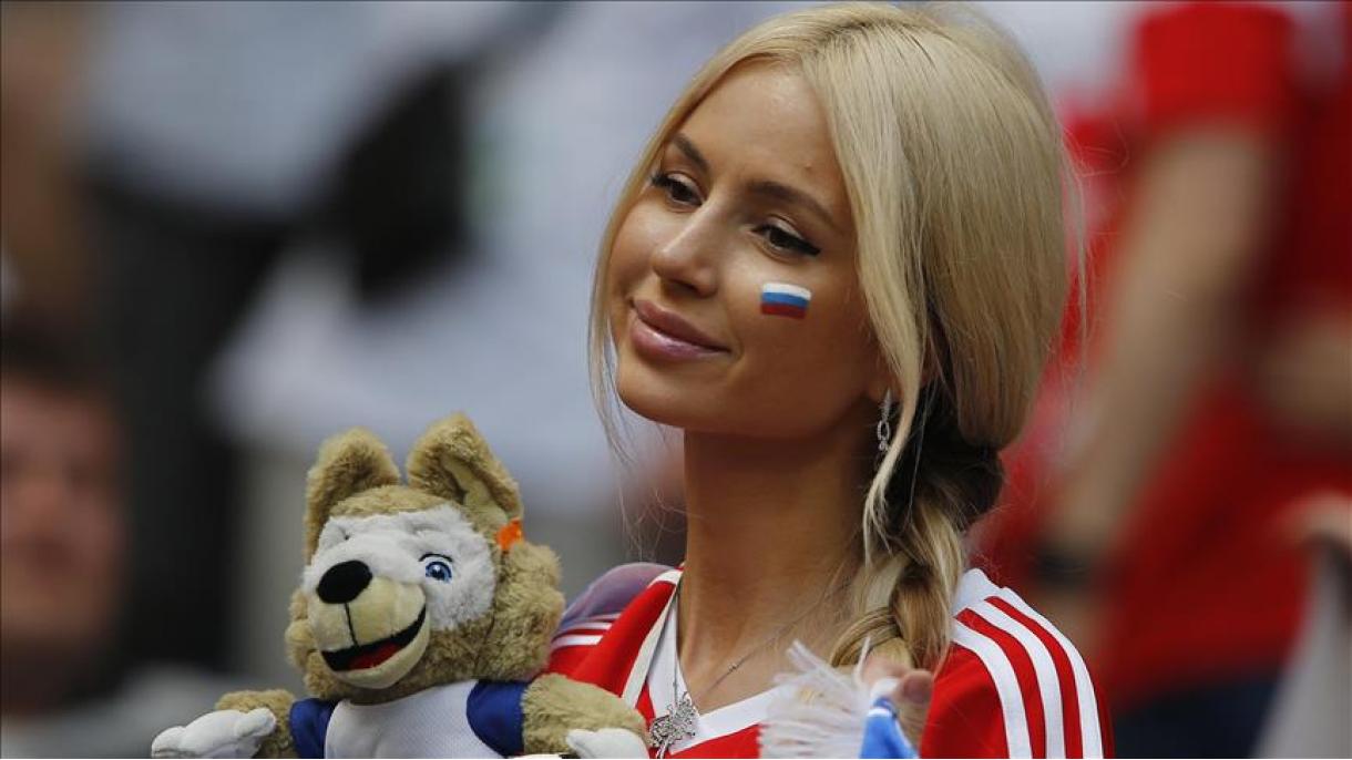 A FIFA ordenou não fazer planos de "mulheres atraentes" na Copa do Mundo