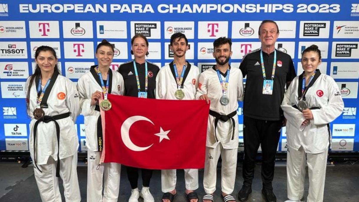土耳其跆拳道健儿收获五枚奖牌