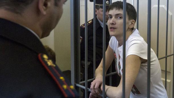 Ukrainalik harbiy uchuvchi Nadejda Savchenko qamoqdan ozod bo’lishi mumkin