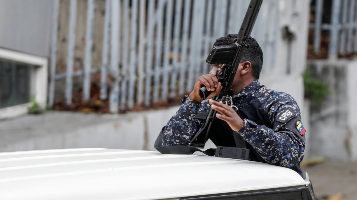 委内瑞拉打击武装团伙行动:4名警察死亡