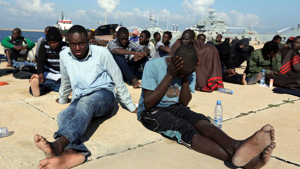利比亚海域f非法移民船沉船 97人丧生