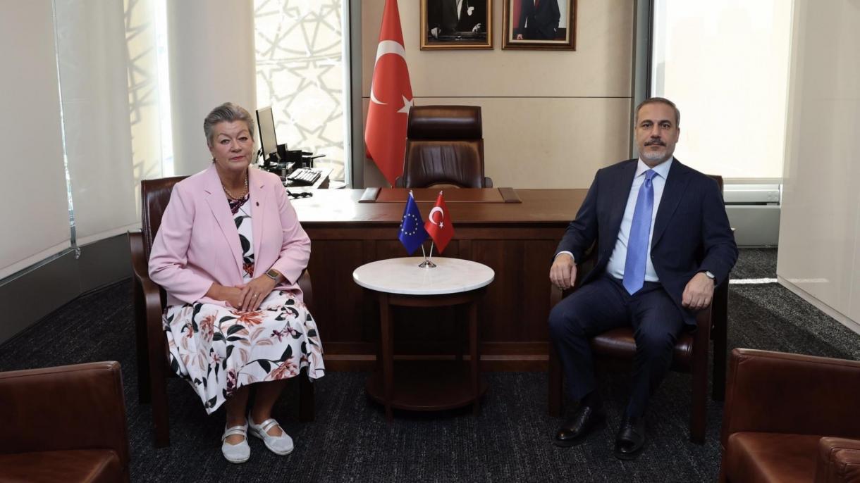 Հաքան Ֆիդանը հանդիպել է Իլվա Յոհանսոնի հետ