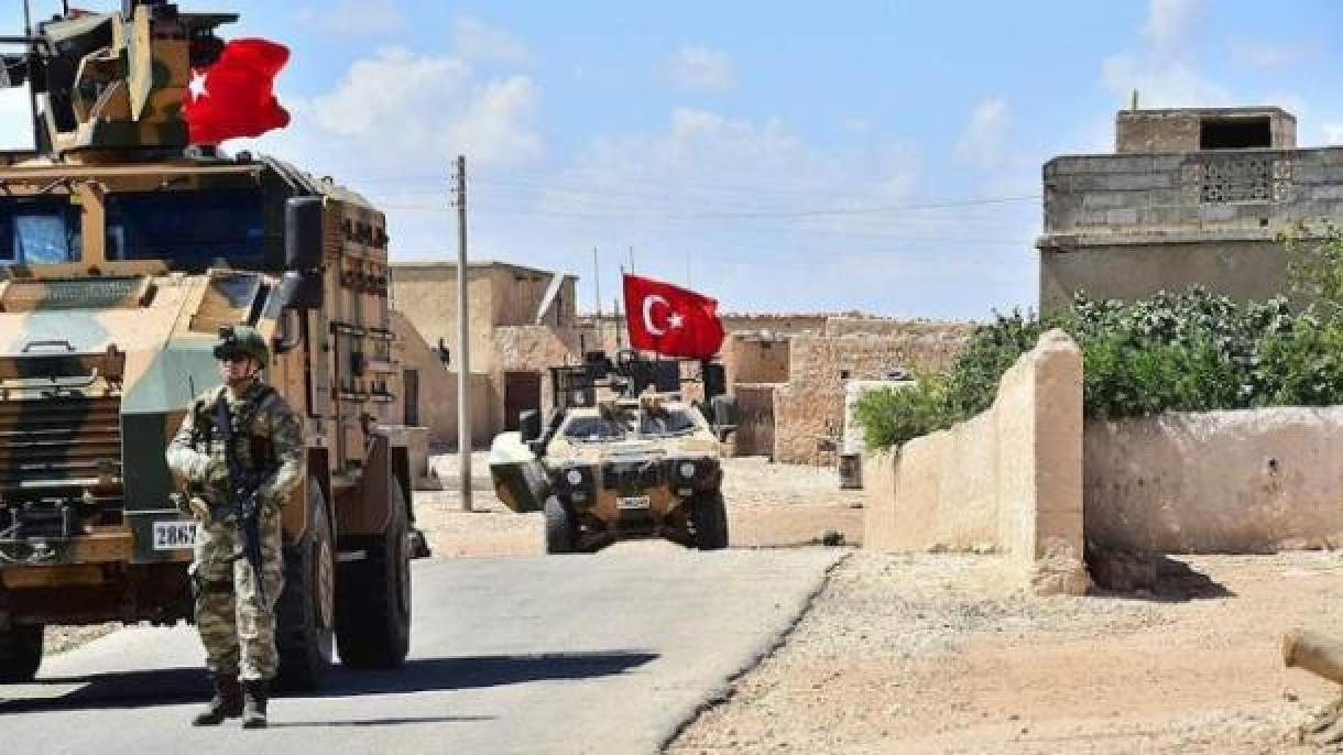 Turquia e EUA iniciam negociações sobre a "zona de segurança"