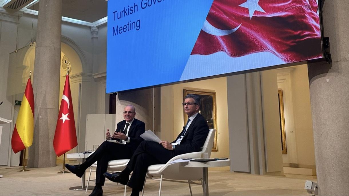 دیدارهای وزیر خزانه‌داری و دارایی ترکیه در اسپانیا