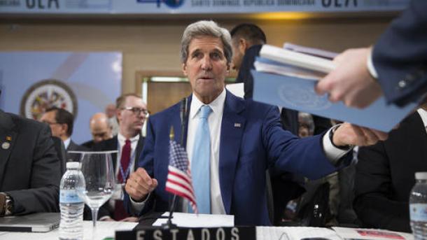 Kerry pide a Venezuela un referendo revocatorio "temprano"