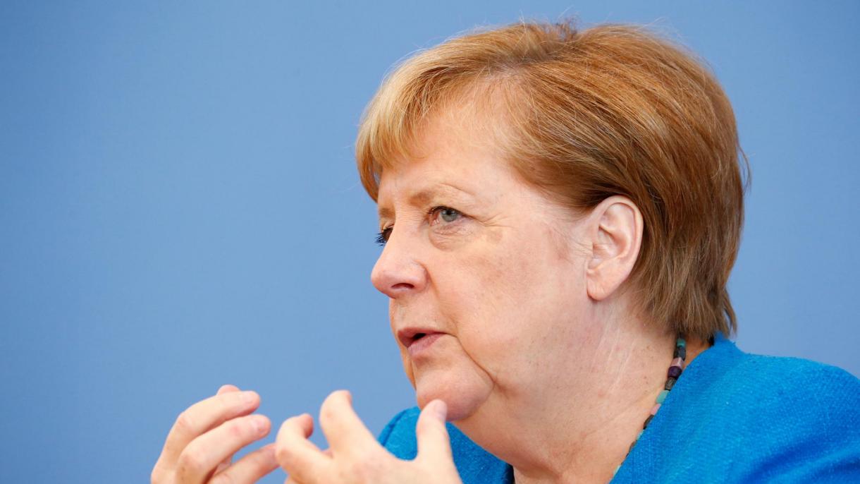 Merkel: "O diálogo é o método para diminuir a tensão no Mediterrâneo Oriental"