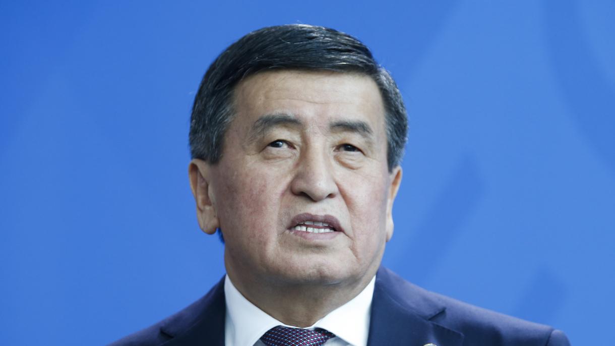 Qırğızstan ilbaşı: "Min dialogka äzer"