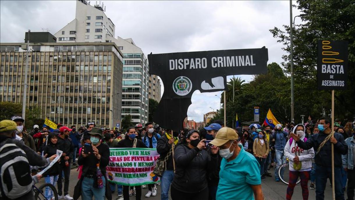 Cientos de personas se manifestaron en Colombia en contra de la brutalidad policial
