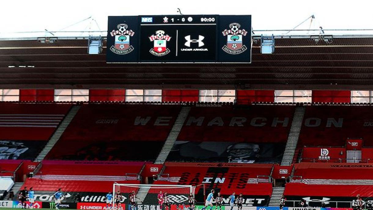 Southampton-Manchester se torna o jogo de futebol mais assistido da história da Premier League