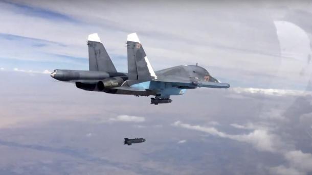 Aviones de caza rusos causan la muerte de 30 personas en un hospital sirio