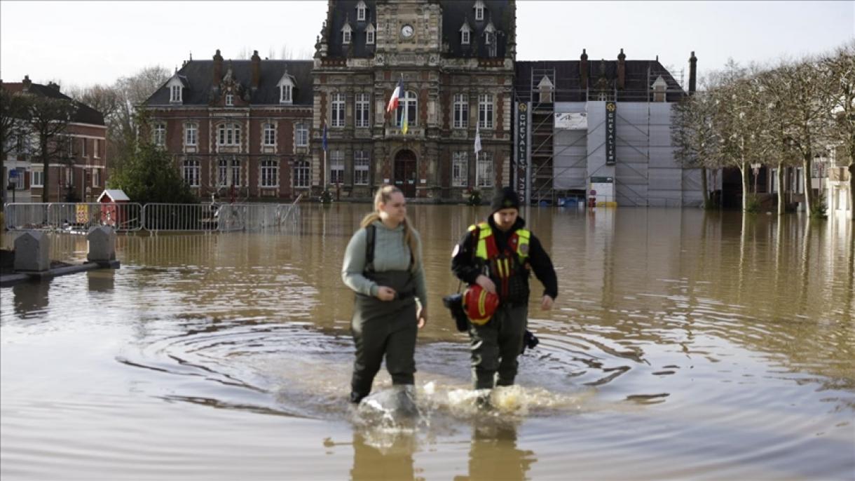 Egy ember életét követelték a napok óta tartó áradások Franciaországban