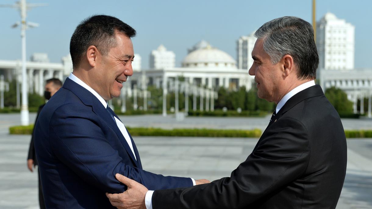Sadır Caparov Türkmenistan 3.jpg