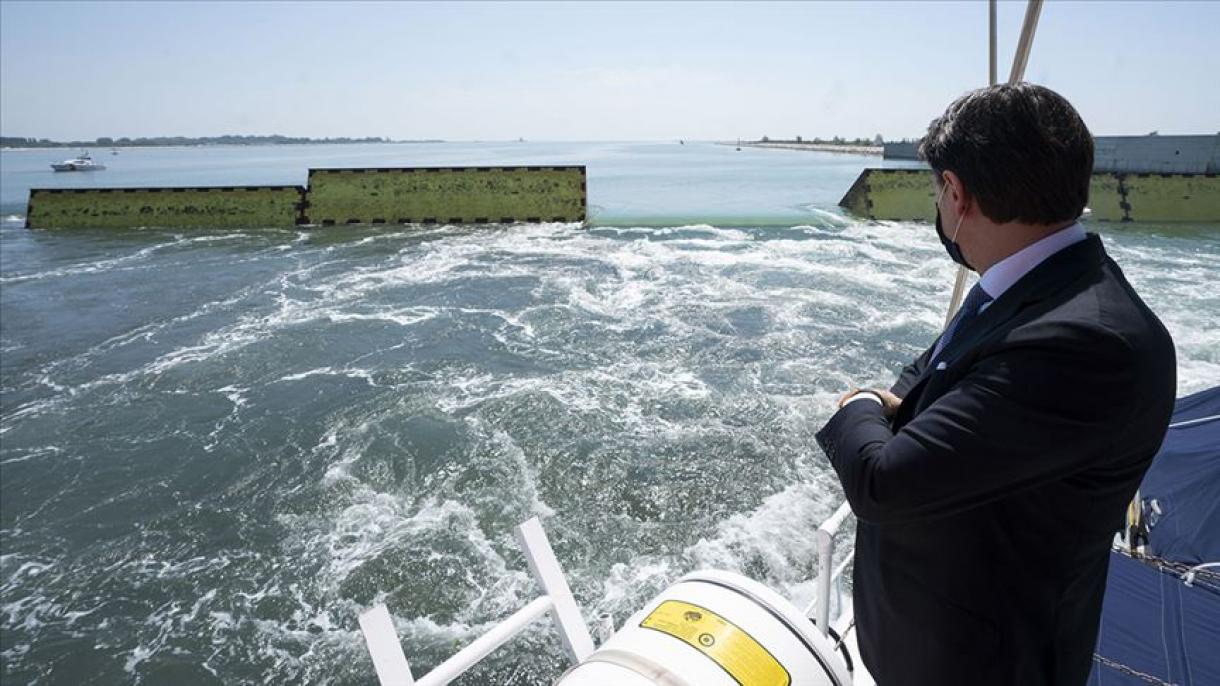 O projeto que protegerá Veneza das enchentes foi testado pela primeira vez