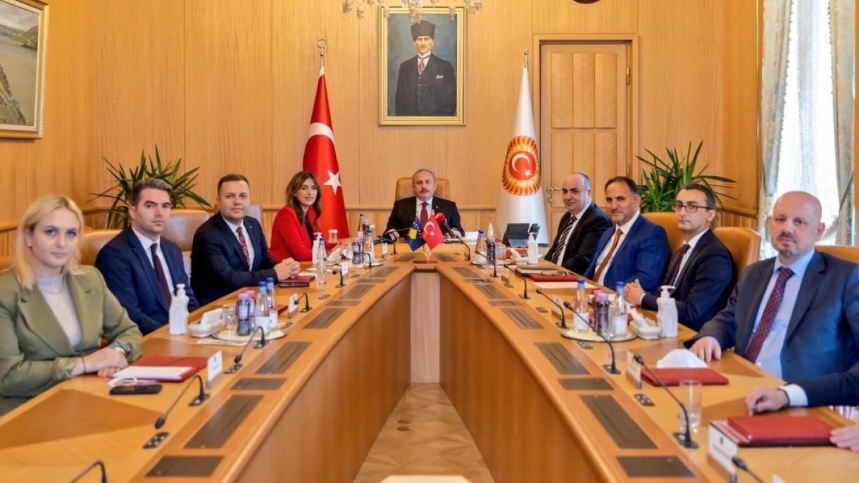 TBMM Başkanı Mustafa Şentop Kosova Adalet Bakanı Albulena Haxhiu.jpg