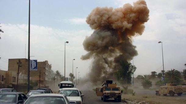 متحدہ امریکہ  کی عراق میں داعش کےکیمیاوی ڈپو پربمباری