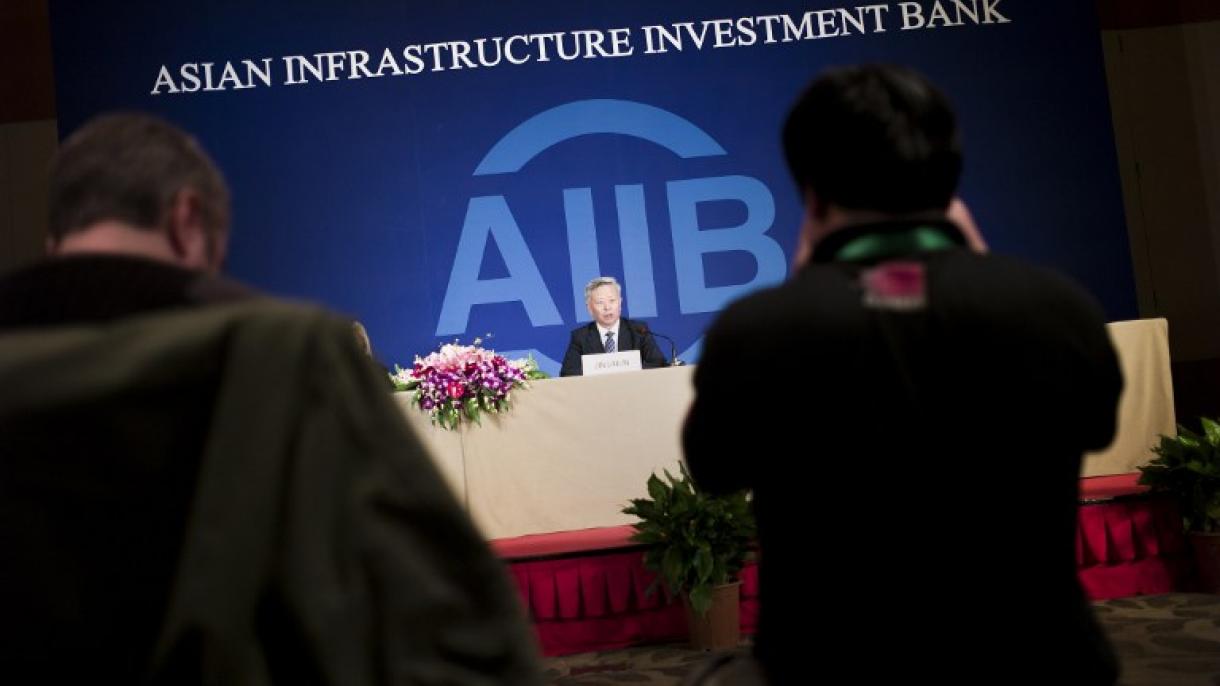 Chile y Bolivia, nuevos miembros del Banco Asiático de Inversión en Infraestructuras