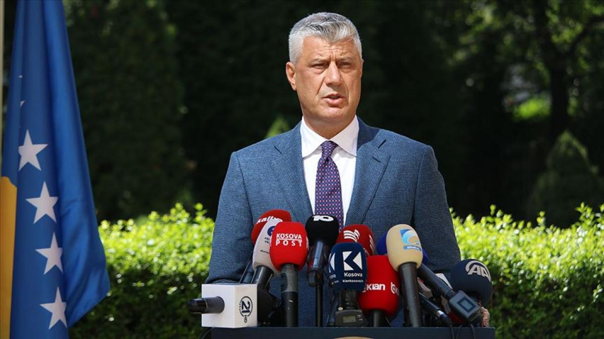 Lemond a koszovói elnök, mert megerősítették az ellene felhozott háborús vádakat