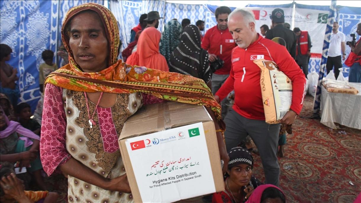 بۆتین دۆنیأ بانکی پأکیستانا 2 میلیارد دلار کؤمِک برجکدیگینی بیلدیردی