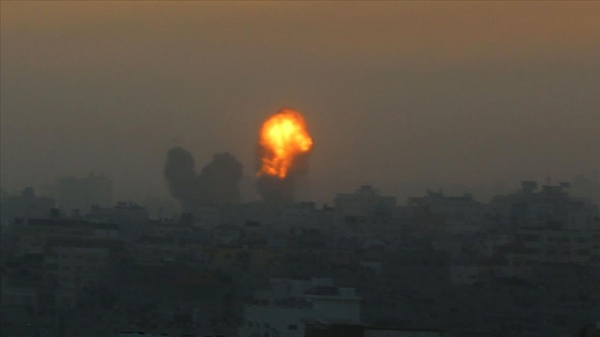 israiliyening süriyening gherbige hawadin hujum qilghanliqi bildürülmekte