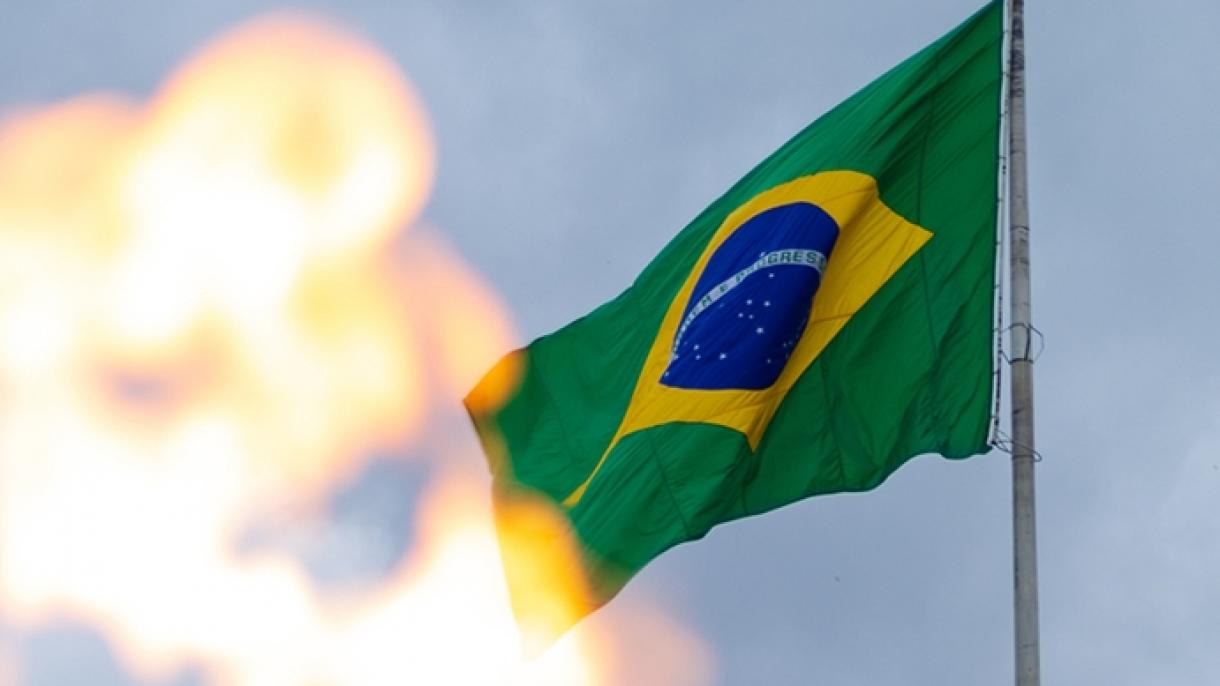 به آتش کشیدن  بیش از 36 اتوبوس و یک قطار از سوی گروههای تبهکار در برزیل