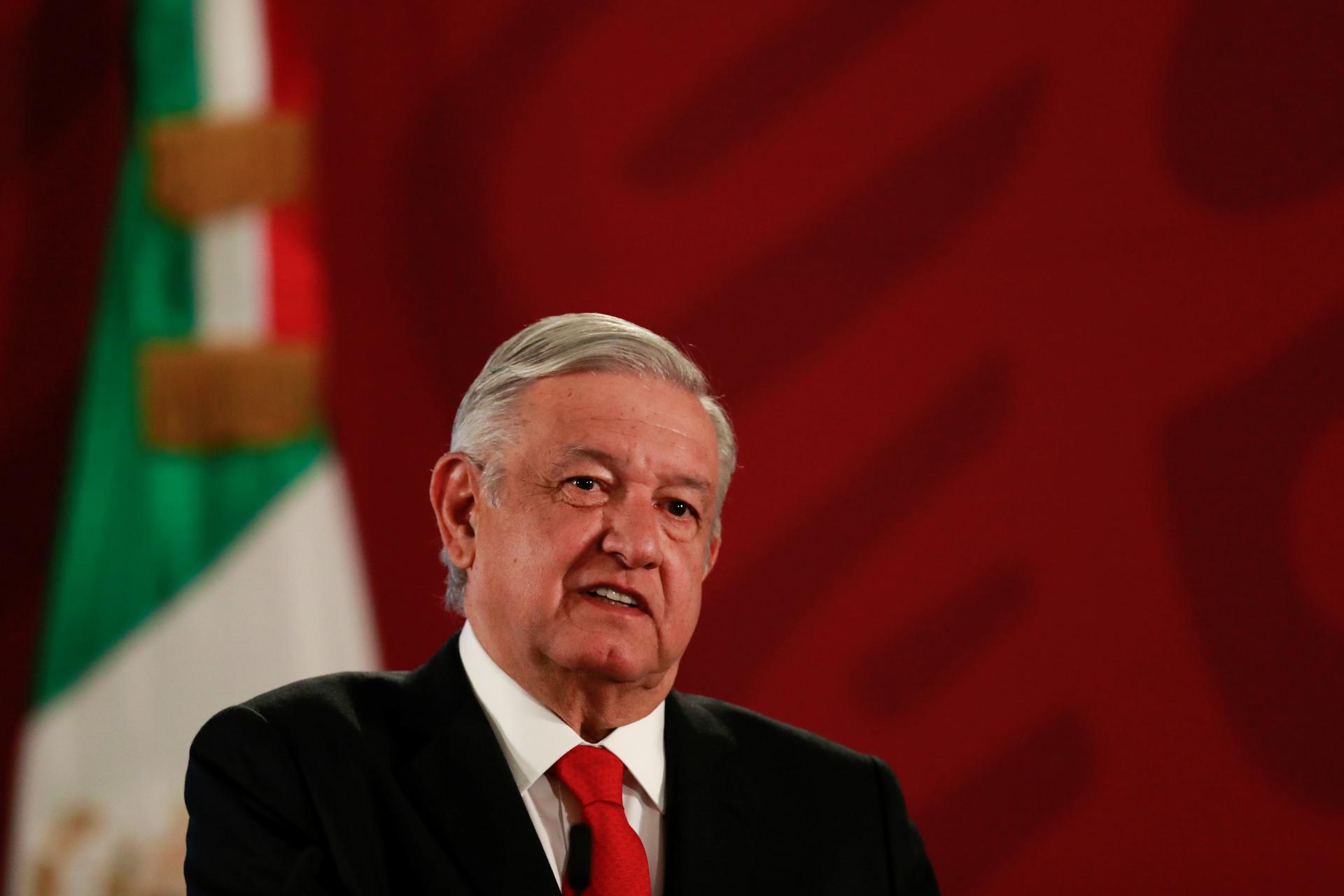 Presidente de México: "No queremos que agentes extranjeros profanen cuerpos de supuestos capos"