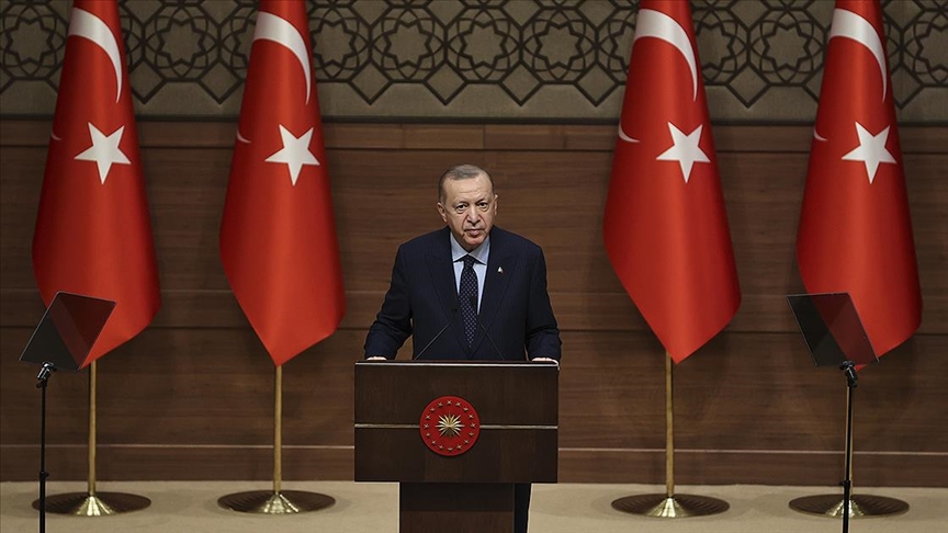 اردوغان: اورکلرمیزی یاخاجاق بیر ساغلیق بحرانی یاشامادیق